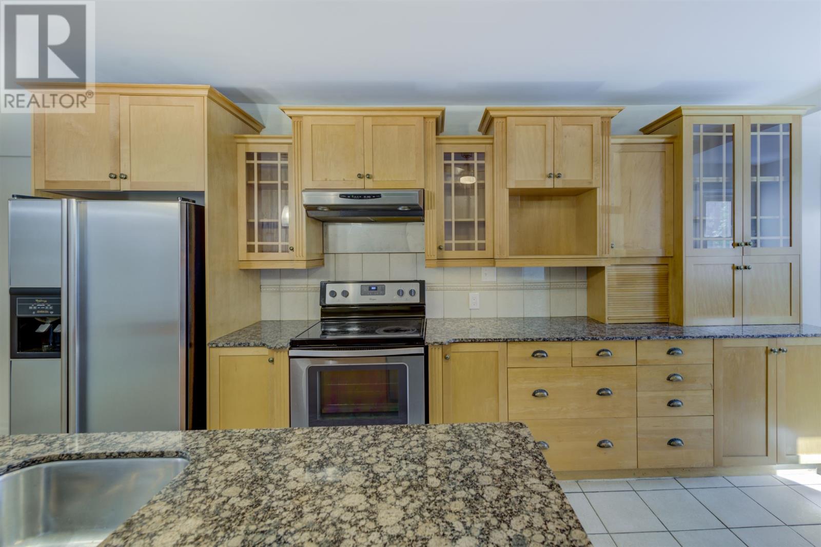 Kitchen remodel demonstrating our interior renovation services